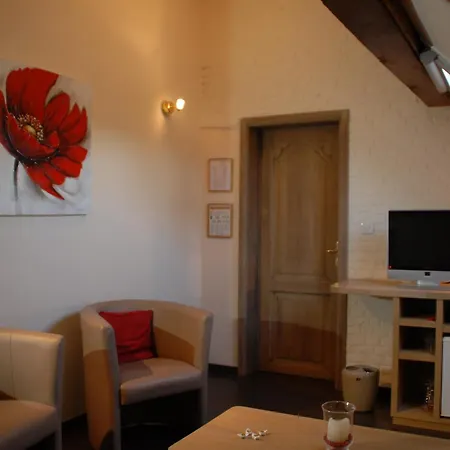 De Kruishoeve 3*