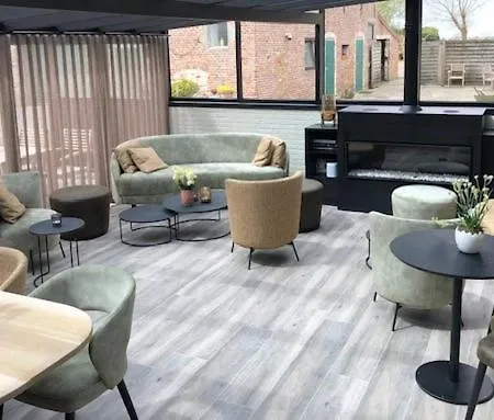 De Kruishoeve Hotel 3*