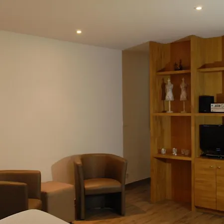 De Kruishoeve Hotel 3*