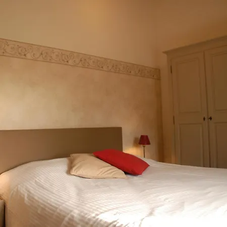 De Kruishoeve Hotel